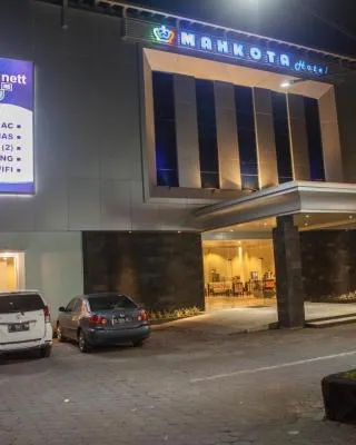 Mahkota Hotel
