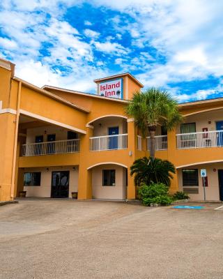 Island Inn By OYO Galveston Beach, TX