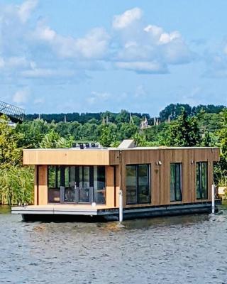 Surla houseboat "Aqua Zen" Kagerplassen with tender