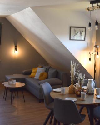 Schöne 54qm 2 Zimmer Ferienwohnung 1-4 Personen an der Kreptitzer Heide auf Rügen - Wandern Fahrradfahren und Meer