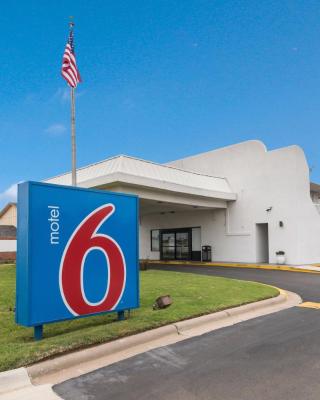 Motel 6-Abilene, TX