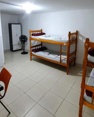 Hostel Airport Rooms