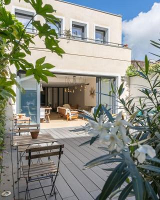 Maison d’hôtes, terrasse & jacuzzi en plein centre