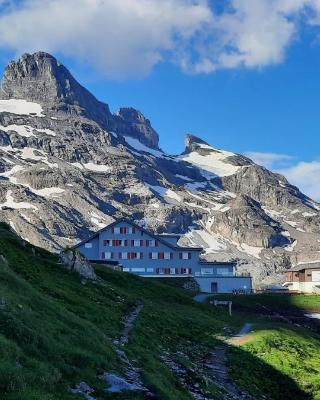 Bärghuis Jochpass - Alpine Hideaway - 2222müM