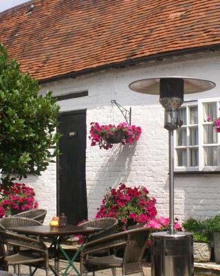 THE SARACENS HEAD INN
