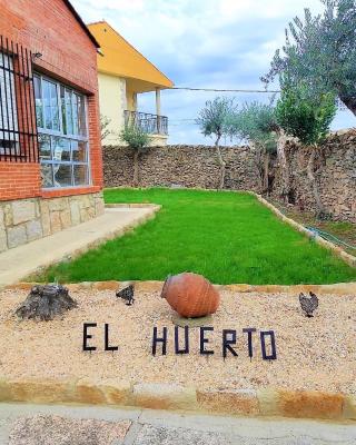 Casa Rural EL HUERTO con Jardín