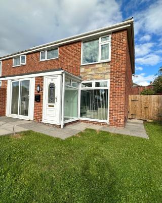 Spacious and stylish 3-bed home ideal for families