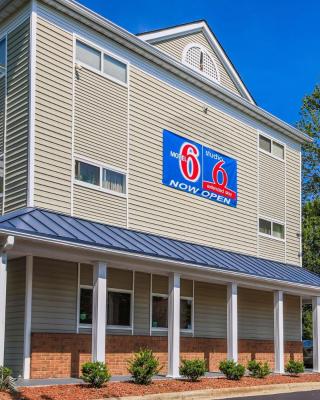 Motel 6-Greensboro, NC - I-40