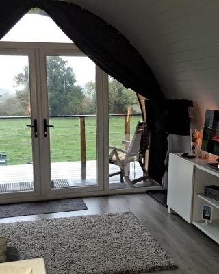 The Pod - Luxury Glamping Holiday Lodge