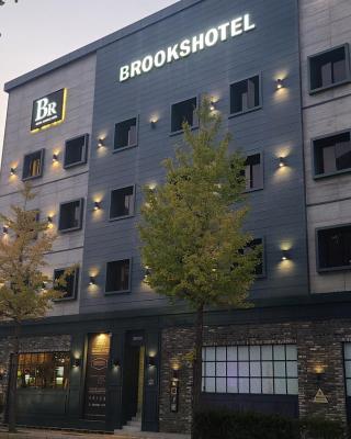 Brooks Hotel Tongyeong