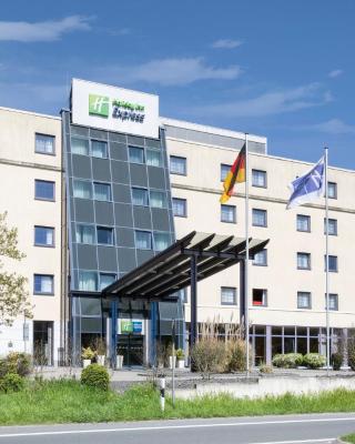 Holiday Inn Express Frankfurt Airport, an IHG Hotel