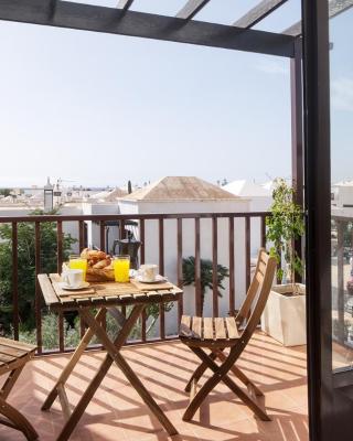Casa Atlantida-quiet House with balcony and fast wifi