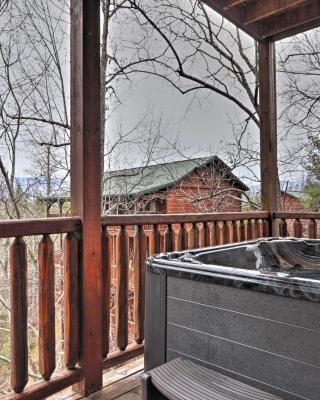 Cabin with Pool Access about 3 Mi to Downtown Gatlinburg