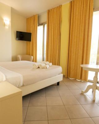 Hotel Baia Di Trainiti