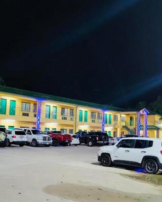 Scottish Inn & Suites