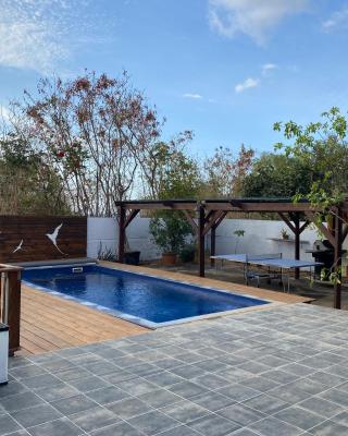 La Kaz Paille en Queue, Magnifique Villa F5 récemment rénovée avec piscine et Jacuzzi sur La Possession