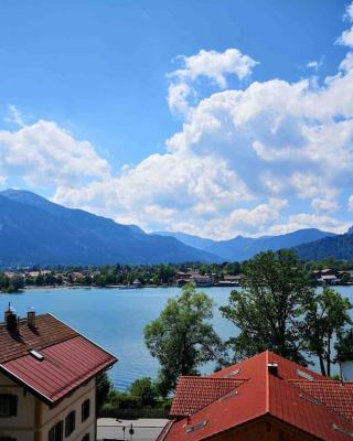 See- und Bergblick in Bestlage am Tegernsee