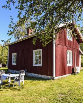 Nice Home In Munkedal With 2 Bedrooms And Wifi