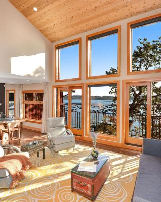 Salishan Tree House Suite