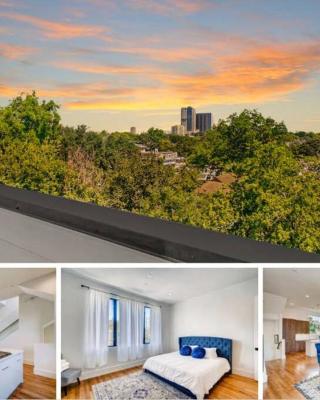 4 Story Home Mins To Downtown Houston with City Views