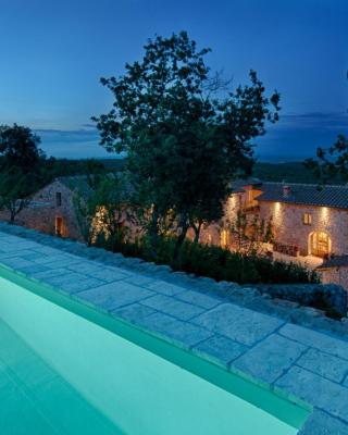Relais La Costa Historical Residence