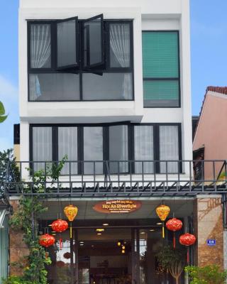 Hoi An Riverlight