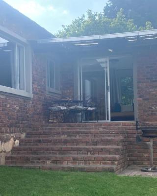 Mountain View Farm Cottage 4X4 Vehicles ONLY