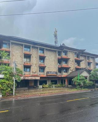 Urbanview Hotel Taman Suci Denpasar Bali