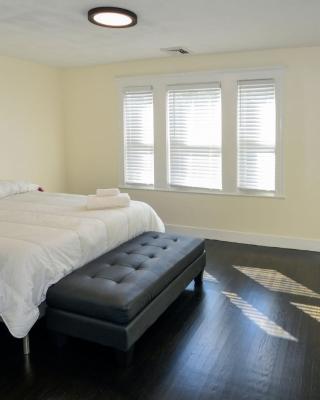 Modern Two Bedroom Condo - Boston