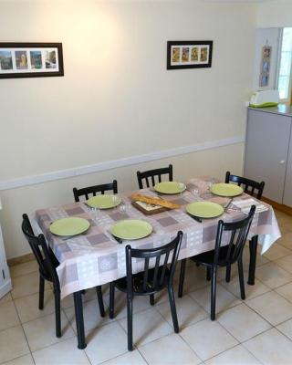 Maison Charmante 6 Pers, 3 Ch, Terrasse, Jardin, Proche Marché et Télécabine à Luchon - FR-1-313-158