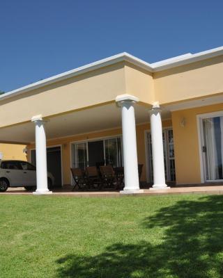 King Palm Self-Catering Suite