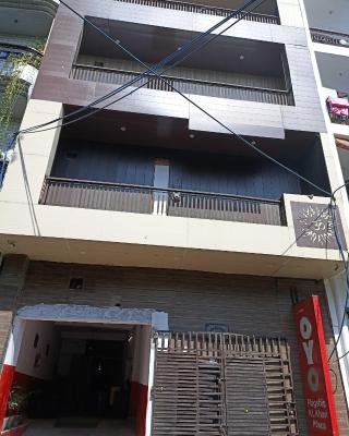 Hotel O KL khari Near Ashoka Park Mein Metro