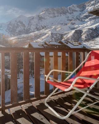 HelloCHALET - Foyer du Cervin Central, Ski Apartment, 250m lift