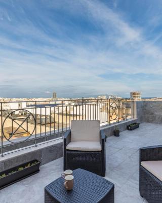 Terrace View - Stylish Two Bedroom Penthouse
