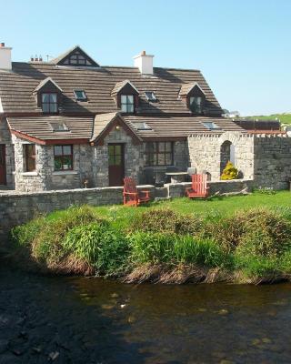 Aille River Tourist Hostel and Camping Doolin