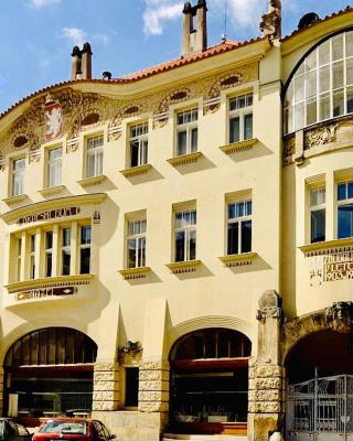 Hotel Okresní Dům