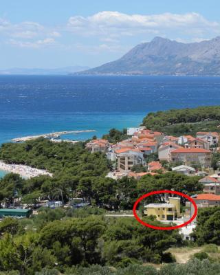 Family friendly apartments with a swimming pool Promajna, Makarska - 6849