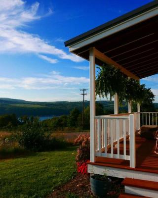 Vineyard Farmhouse with Hot Tub & Lake Views