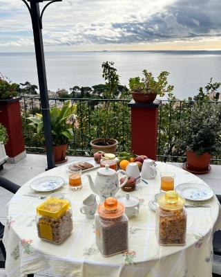 SALOTTO SUL MARE