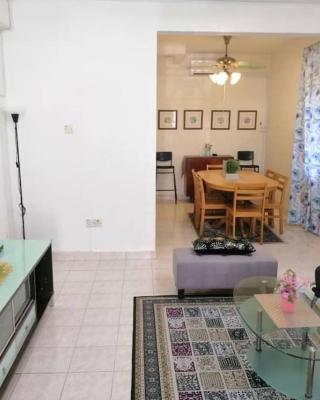 Cozy house with free parking near Utm, Legoland