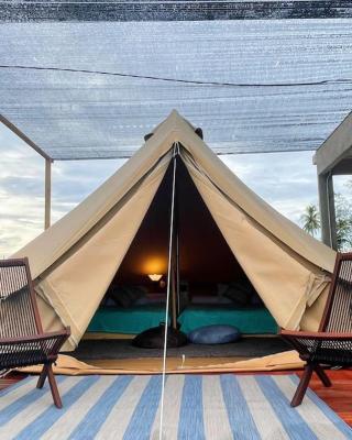 Rembulan Escape - beachfront bell tent (no 2)