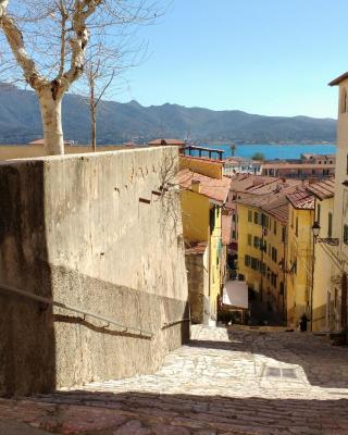 Bilocale nel centro di Portoferraio