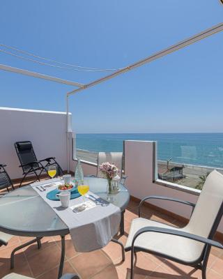 WintowinRentals Amazing Front Sea View & Relax
