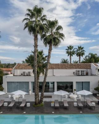 Villa Carlino House