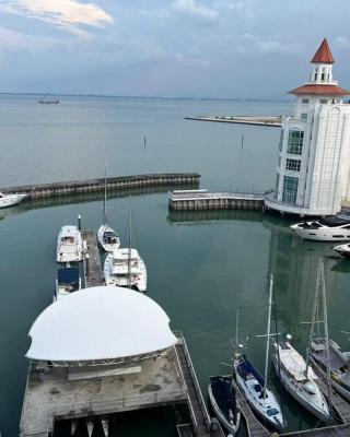 Perfect Marina Stay@Strait Quay /w bathtub&carpark