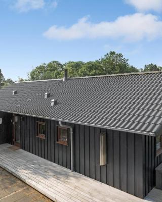Amazing Home In Hovborg With Wifi