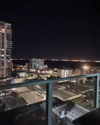 Pandanas Apt 3 (Darwin CBD, Harbour views)