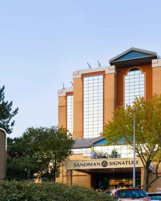 Sandman Signature London Gatwick Hotel