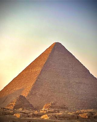 Giza pyramids view homestay