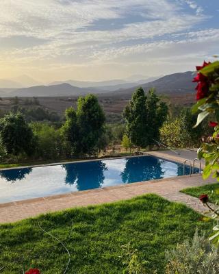 DAR LOUKA - atlas retreat en terre berbère